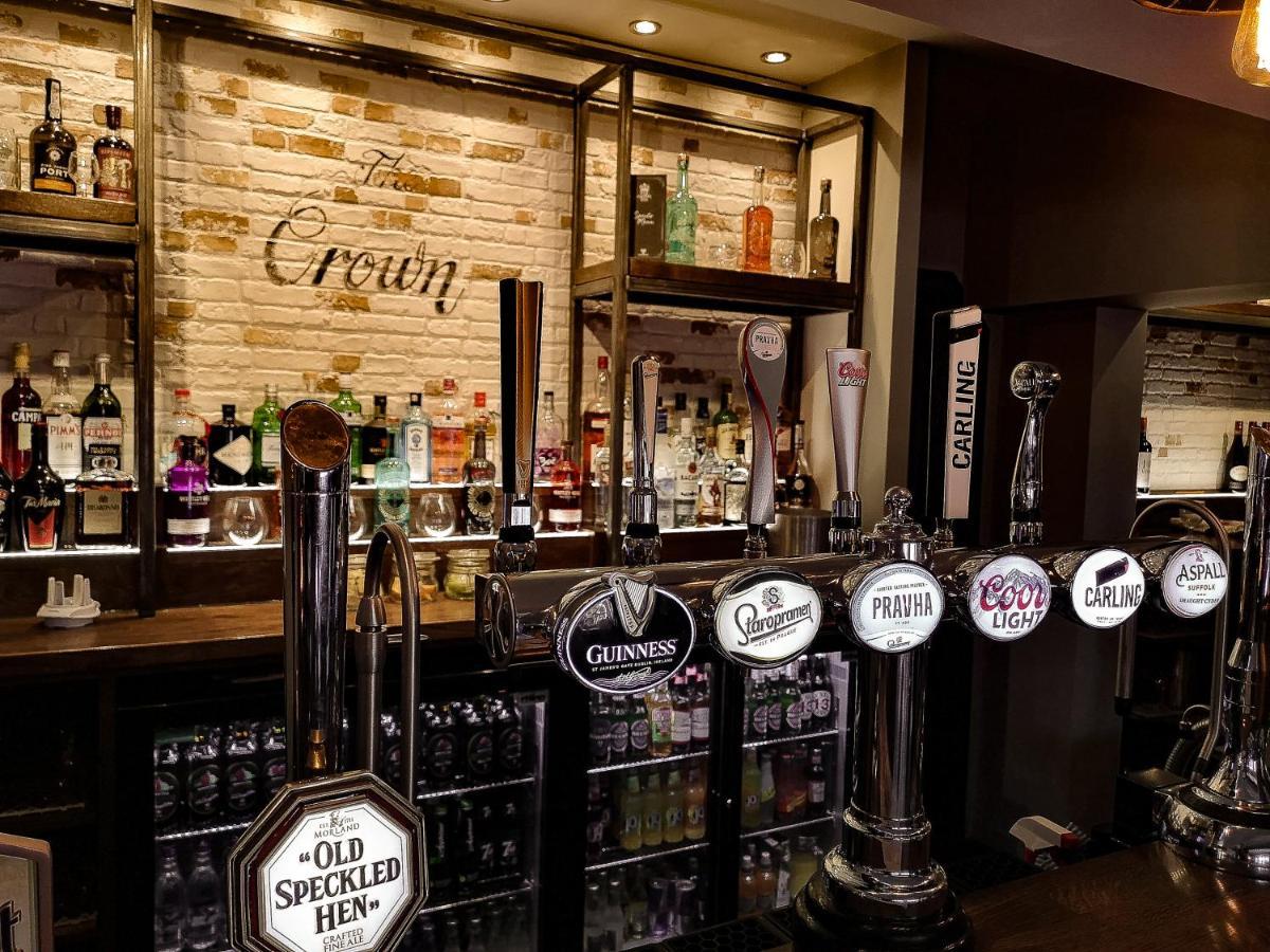 The Crown Inn Gayton  Kültér fotó